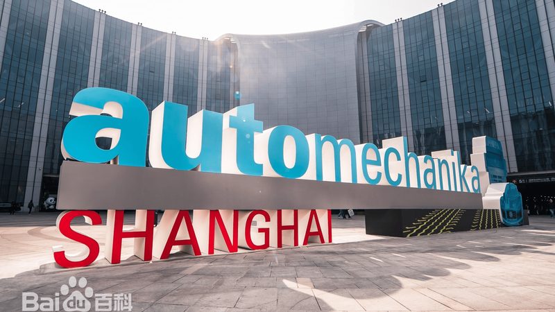 新能源汽车配件与油车配件：差异与适配解析